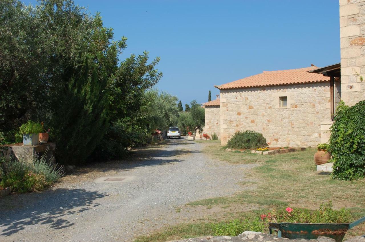 Amoni Holiday Homes Kardhamili Exterior foto
